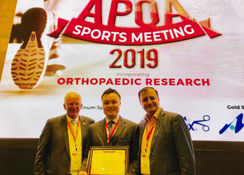 中西雄太先生がAsia Pacific Orthopaedic Association (APOA) Sports Meeting 2019にてJB Excellence in Sports Surgery AwardのRUNNER-UP（2位）を受賞されました。