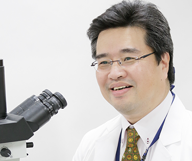 医学英語・国際化教育部門長 伊藤 智雄 教授