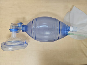 バックバブルマスク