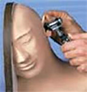 耳鏡シミュレータ &ldquo;耳診察トレーナー&rdquo;