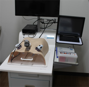 評価型外科縫合シミュレータ