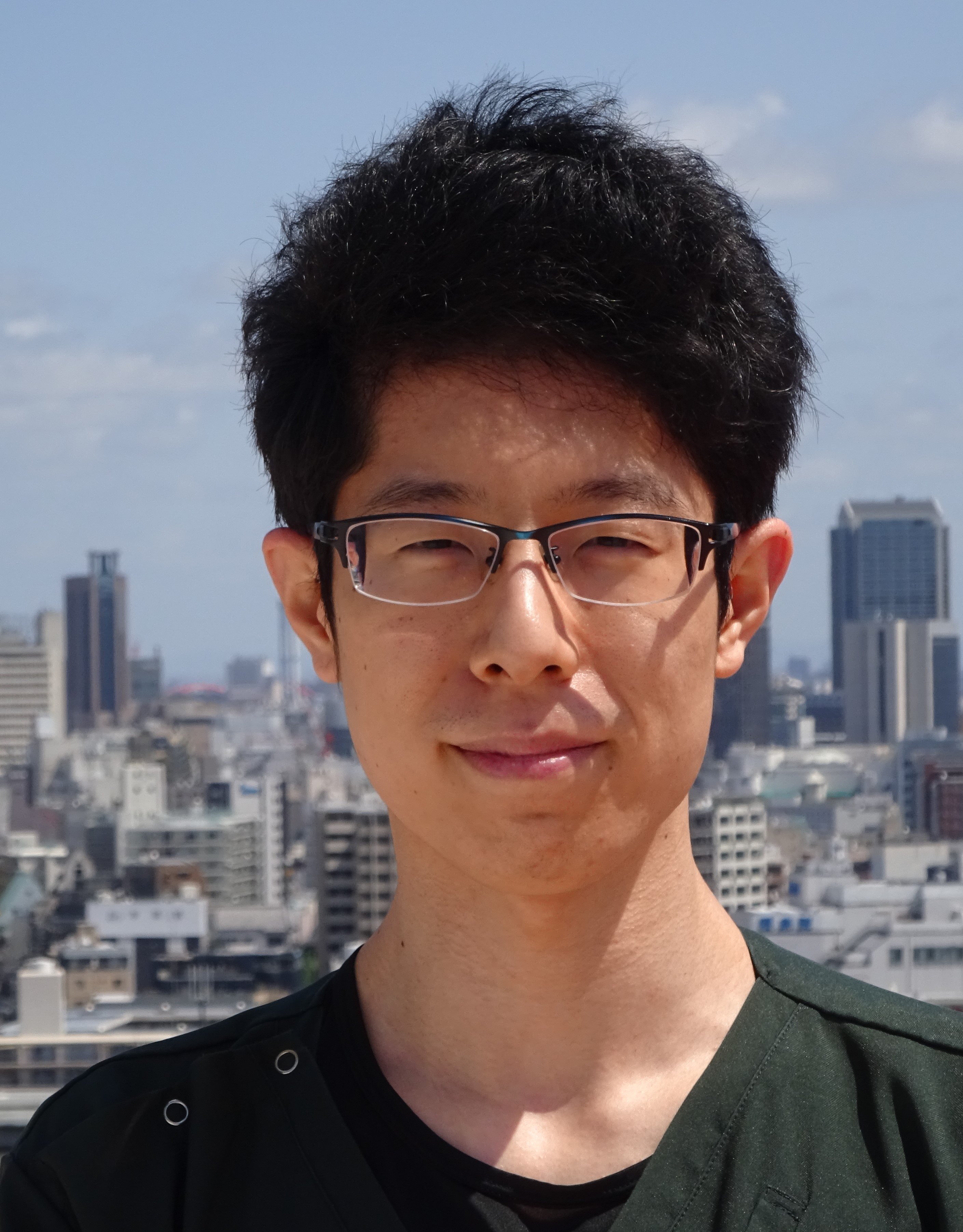 医員 (後期研修医)／庄司 忠生（Tadayuki Shoji）
