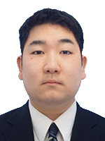 長友 雄希