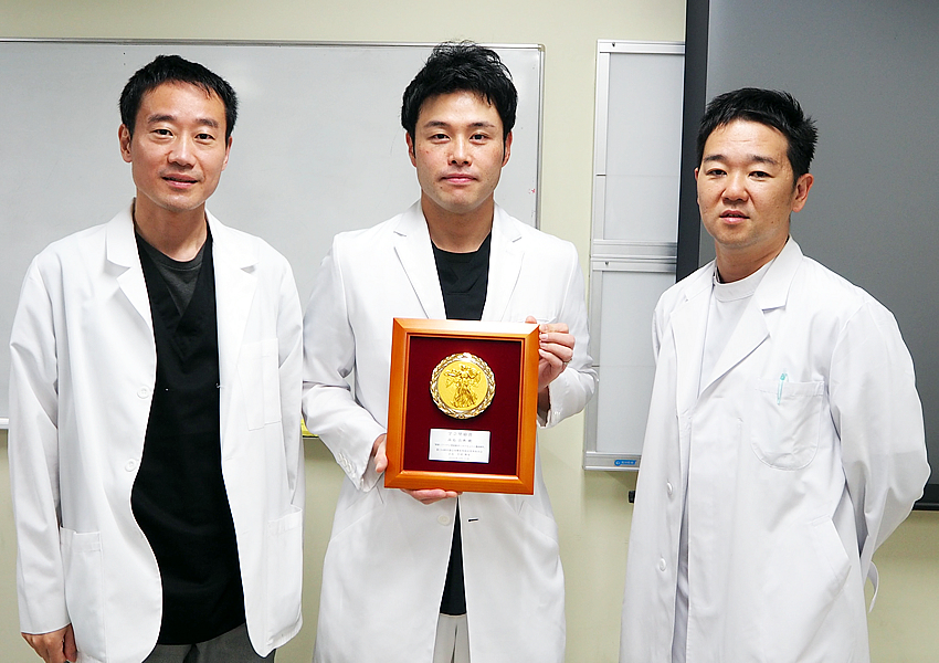 高島良典先生が第134回中部日本整形外科災害外科学会にて学会奨励賞を受賞されました。