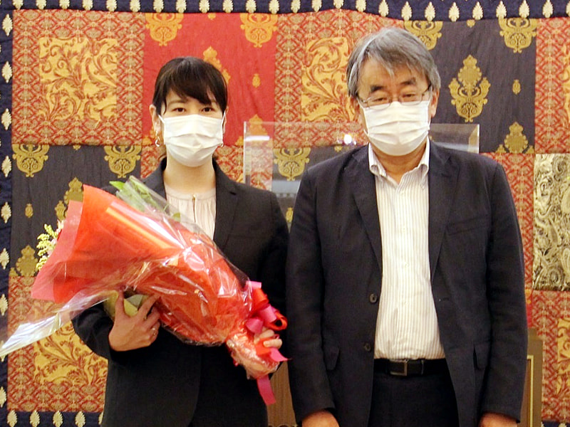 西本華子先生が令和3年度田中千賀子学術奨励賞を受賞されました。
