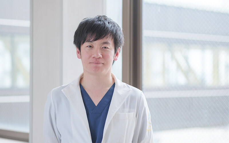 亀岡 泰幸