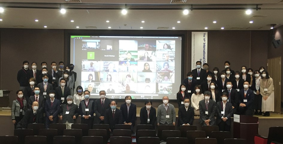 ここに画像が表示されます